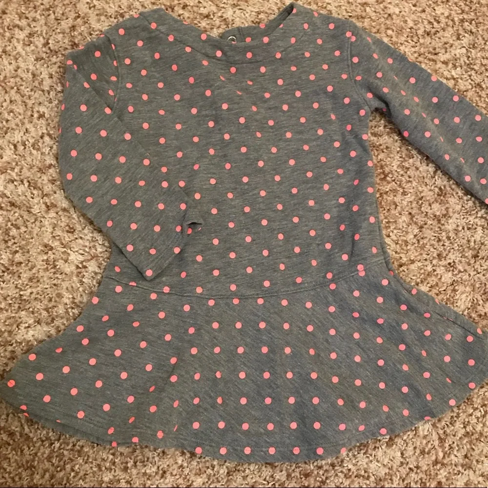 6/$25💓Cat & Jack peplum tunic/shirt/dress, 2T